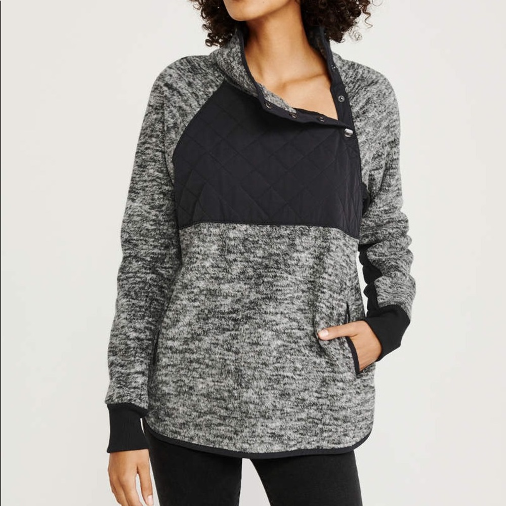 Abercrombie and Fitch Asymmetrical Snap-Up Fleece